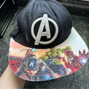 Marvel Avengers Men's SnapBack Cap